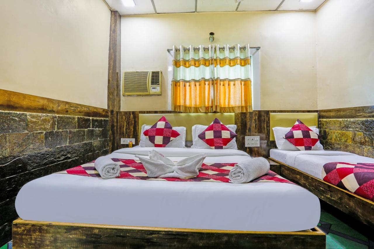 Terminus Hotel Bandra Мумбай Екстериор снимка